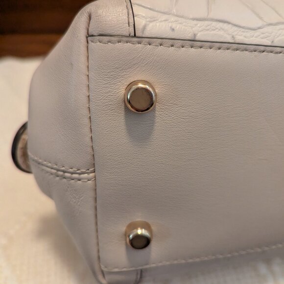 Coach Edie Shoulder Bag 31 In Croc Embossed Leather - Picture 9 of 15